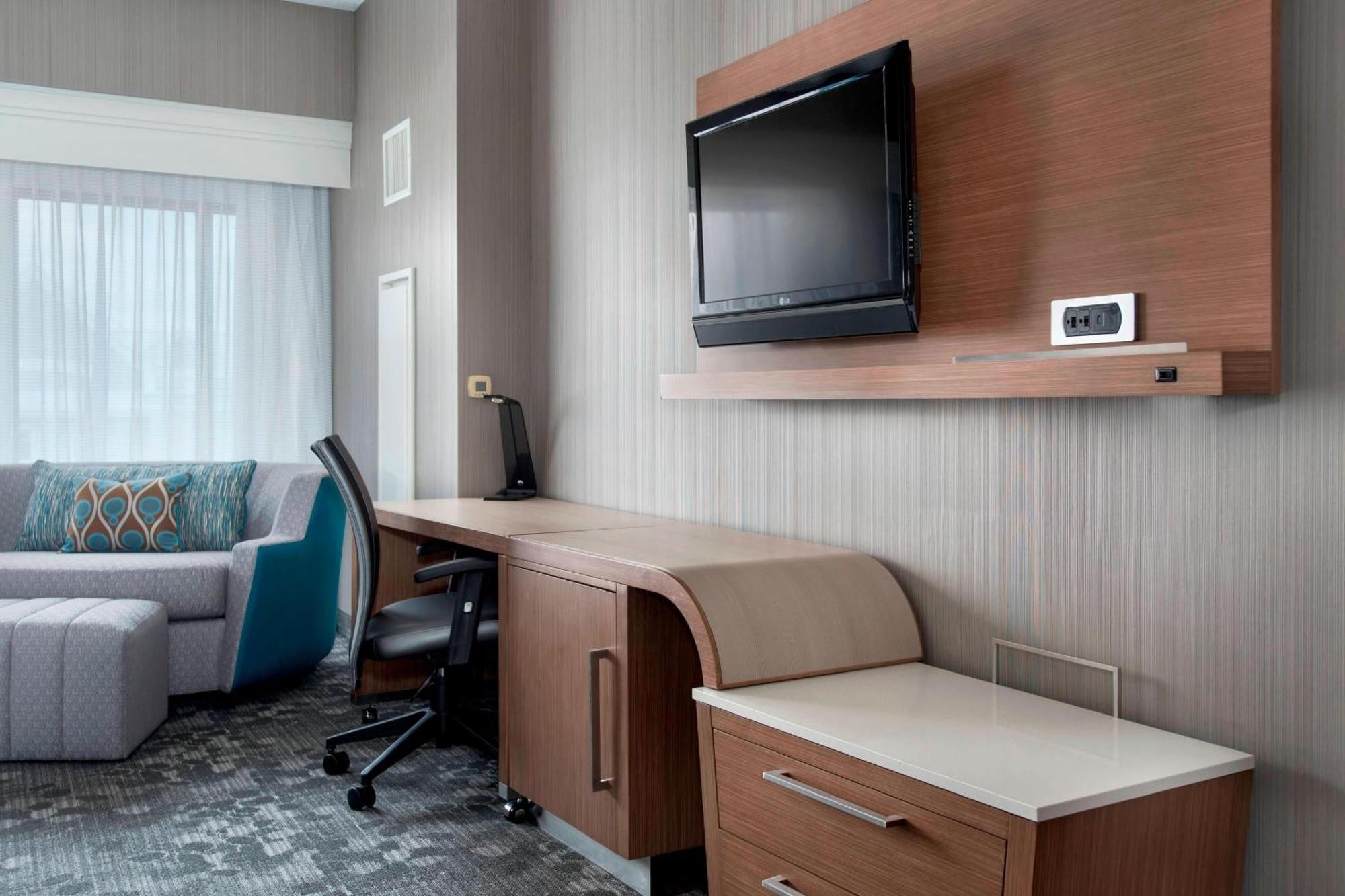 Hotel Courtyard By Marriott Newark Elizabeth Zewnętrze zdjęcie