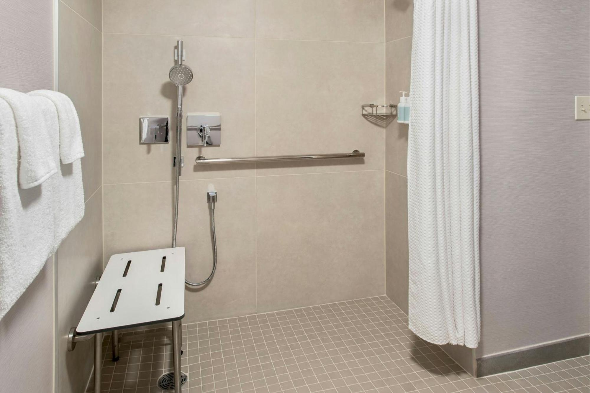 Hotel Courtyard By Marriott Newark Elizabeth Zewnętrze zdjęcie